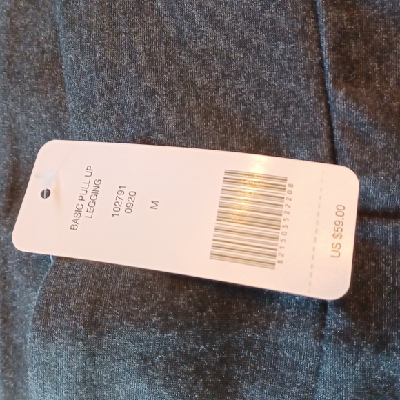 Bebe, Nwt! Basic pull up legging. Dark heather grey. Sz.M - Picture 4 of 4